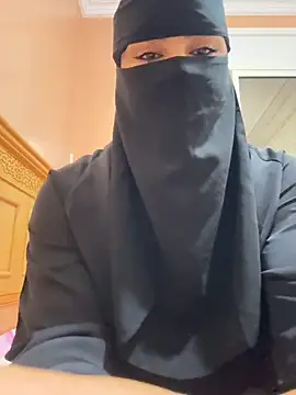  Laiali  online show from September 27, 11:37 am