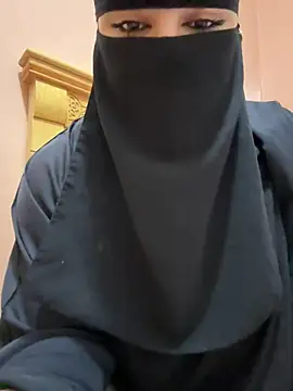  Laiali  online show from July 11, 2:42 pm