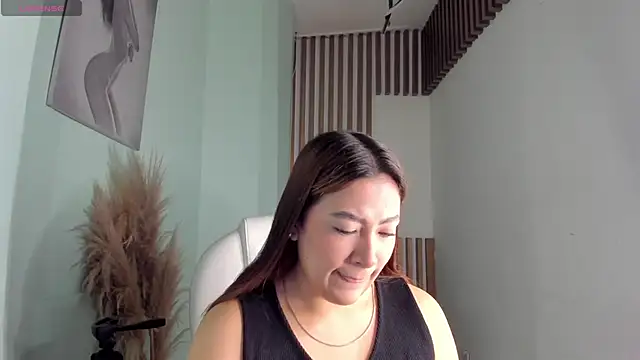 Snapshot of MacarenaRosse chatting on September 8, 7:46 pm MacarenaRosse online show from September 8, 7:46 pm