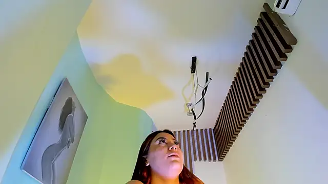 Snapshot of MacarenaRosse chatting on September 13, 7:13 pm MacarenaRosse online show from September 13, 7:13 pm