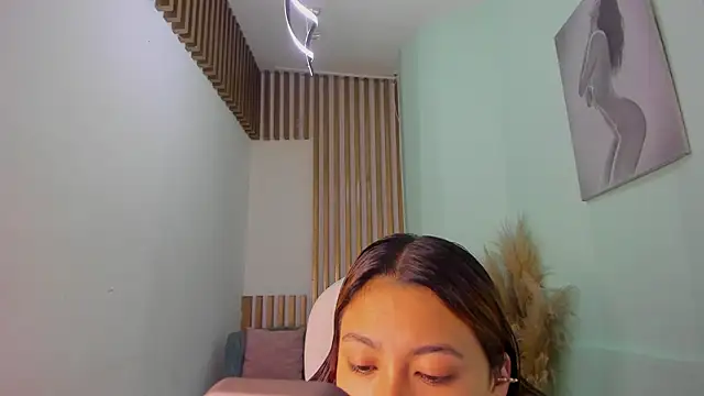 Snapshot of MacarenaRosse chatting on September 28, 7:30 pm MacarenaRosse online show from September 28, 7:30 pm