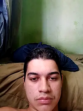 Snapshot of maiconprx10 chatting on April 7, 4:07 pm maiconprx10 online show from April 7, 4:07 pm