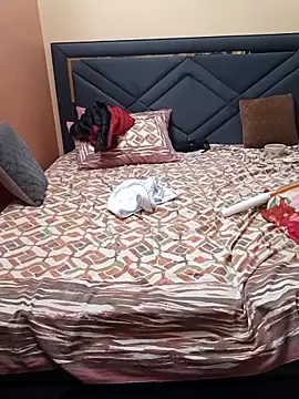 lust lovee online show from November 15, 5:31 pm