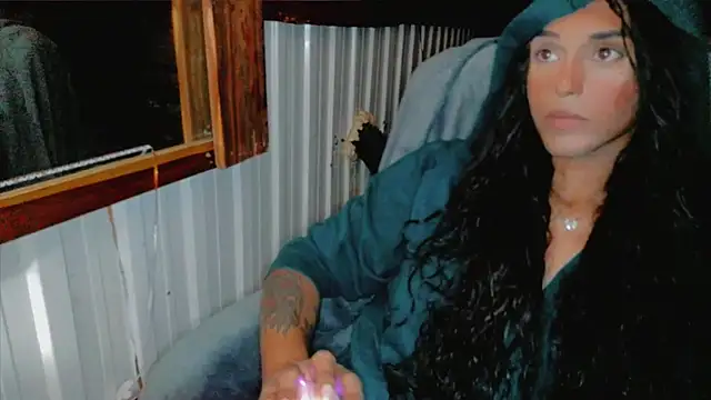 HTXBBY3130 online show from September 28, 10:59 pm