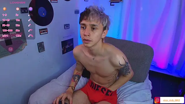 Snapshot of Nick_Bangover_ chatting on February 21, 6:09 pm Nick Bangover online show from February 21, 6:09 pm