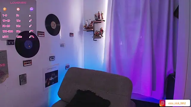 Snapshot of Nick_Bangover_ chatting on March 5, 8:38 pm Nick Bangover online show from March 5, 8:38 pm