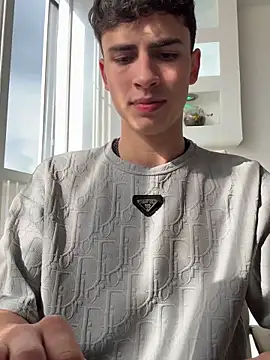 AdrianRinaldi online show from October 20, 8:31 pm