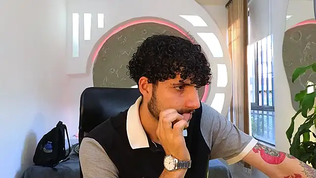 Rafael Mendezz online show from September 9, 10:09 pm