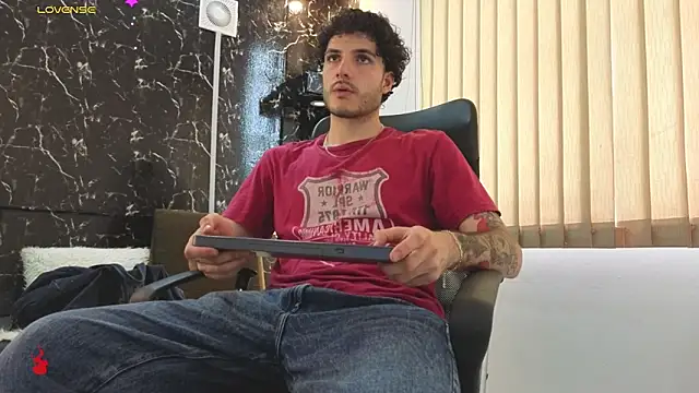 Rafael Mendezz online show from March 24, 8:25 pm