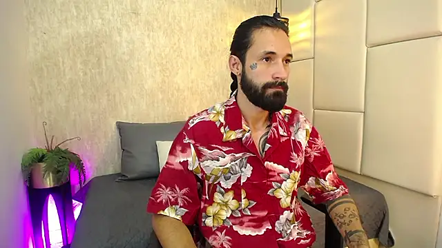 Snapshot of Hisoka_011 chatting on March 16, 7:40 pm Hisoka 011 online show from March 16, 7:40 pm