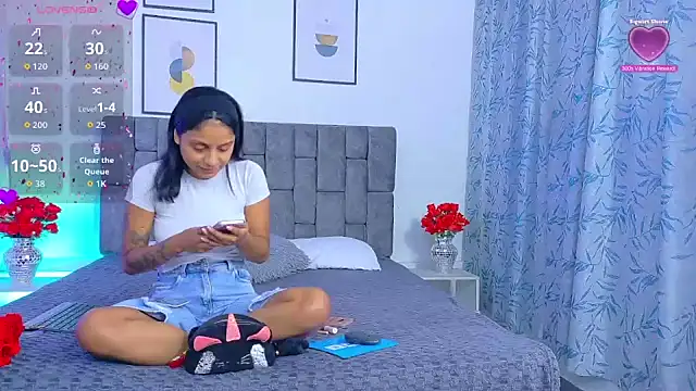 Soffia Konig  online show from July 17, 12:23 pm