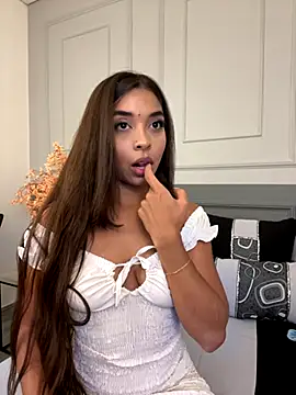 Snapshot of AnnyVega_ chatting on October 2, 9:55 pm AnnyVega online show from October 2, 9:55 pm