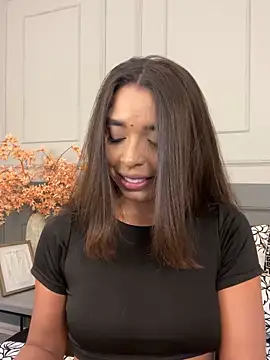 Snapshot of AnnyVega_ chatting on October 25, 9:42 pm AnnyVega online show from October 25, 9:42 pm