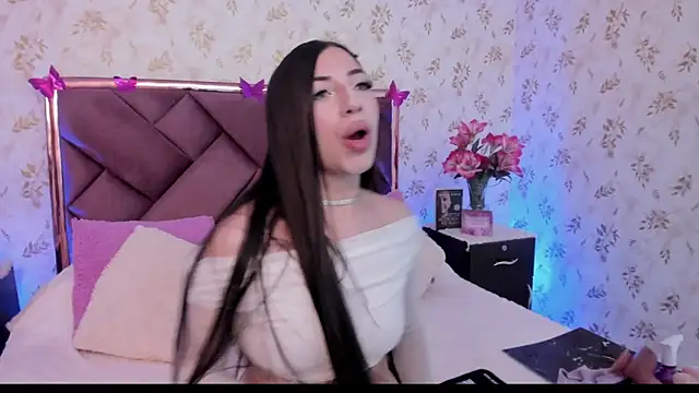 Eva Alzair online show from December 20, 7:10 pm