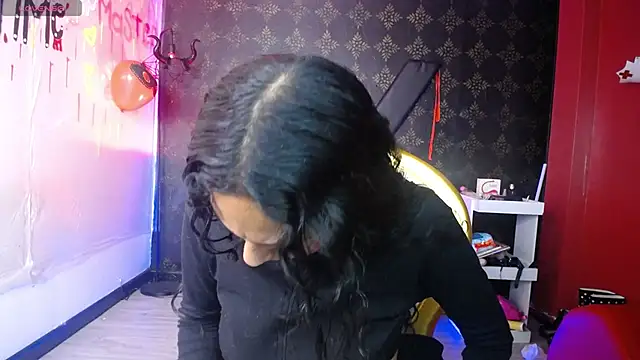 Sweettpleasure online show from October 4, 1:20 pm