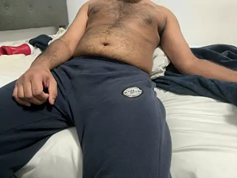 HothairyBoy2 online show from March 17, 2:49 am