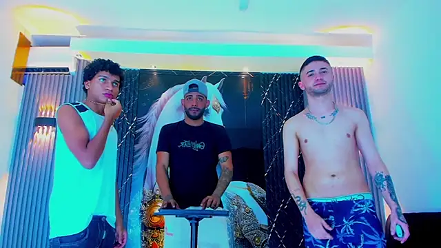 Extreme boys online show from September 23, 8:17 am