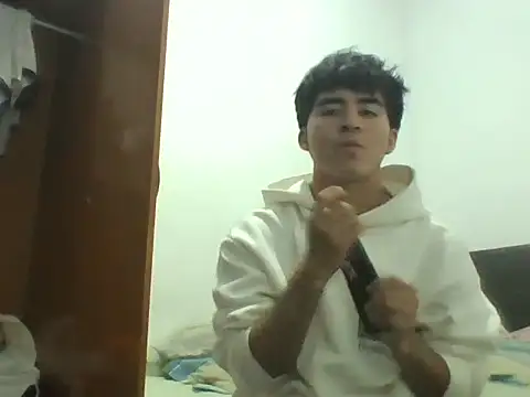 Snapshot of Babydemilk chatting on March 26, 2:50 am Babydemilk online show from March 26, 2:50 am