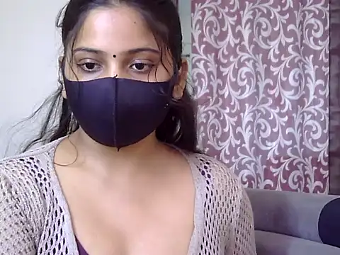 Snapshot of Bady__Riya chatting on December 17, 5:35 am Bady Riya online show from December 17, 5:35 am