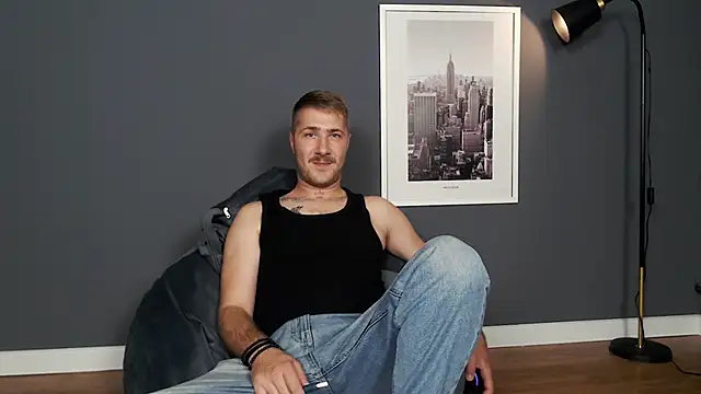 Mr At  online show from September 23, 8:06 am