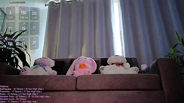  LittleSammy online show from June 5, 4:45 pm