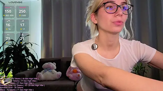  LittleSammy online show from June 27, 7:19 pm