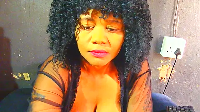 Augustine-Blooomxx online show from November 14, 12:26 pm