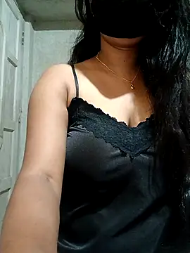 DiyaRoy49 online show from October 23, 10:36 am