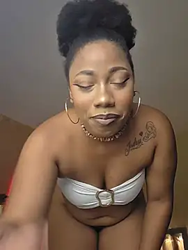 Naomi jhonson online show from July 20, 5:04 pm