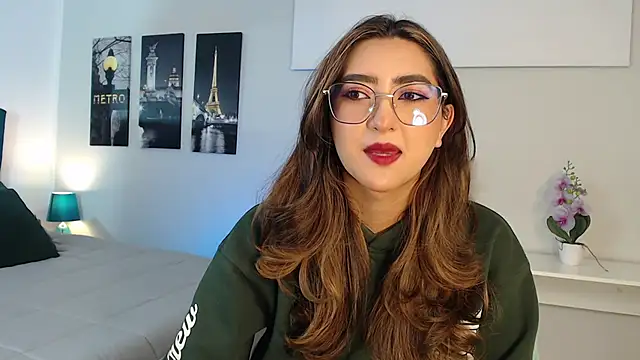 madame lottie online show from September 12, 12:27 pm