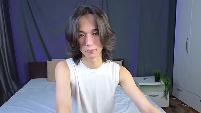 okerriella online show from September 14, 1:10 pm