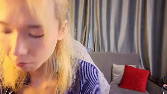 okerriella online show from January 15, 7:13 am