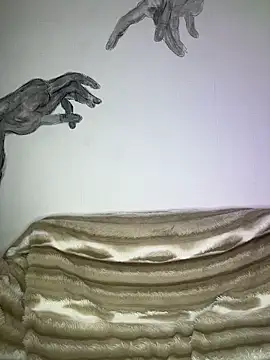 Snapshot of KiraBerht chatting on February 17, 8:04 pm KiraBerht online show from February 17, 8:04 pm