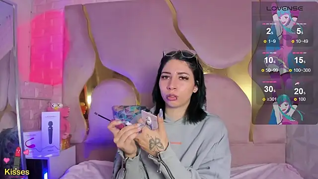 Snapshot of Niina_Sissy chatting on March 8, 3:54 am Niina Sissy online show from March 8, 3:54 am