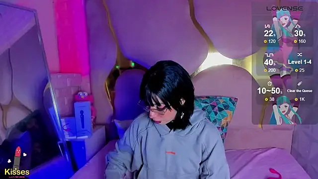 Snapshot of Niina_Sissy chatting on March 13, 4:08 am Niina Sissy online show from March 13, 4:08 am