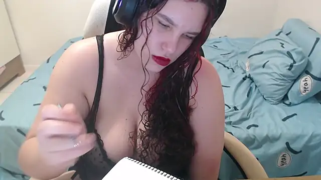 Snapshot of Mellhots2 chatting on March 4, 6:36 pm Mellhots2 online show from March 4, 6:36 pm