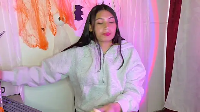 Linda andrew online show from October 22, 7:13 pm