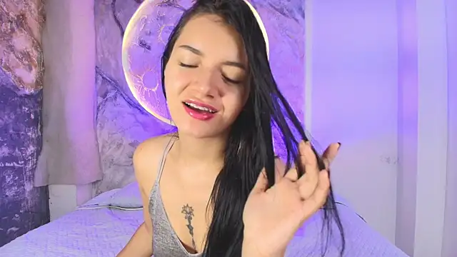 RoxanaBorns  online show from October 9, 12:36 pm