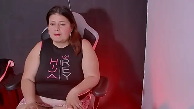 Lizz Milf online show from September 17, 1:57 pm