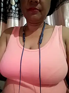 Love-pari09 online show from September 11, 12:00 am