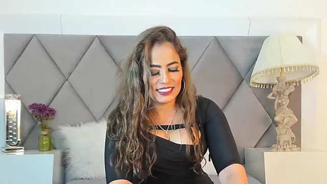 GiadaRizzo online show from December 21, 3:41 pm