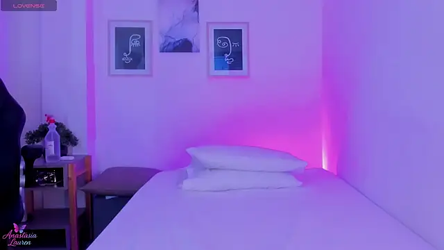 Snapshot of Anastasia_lauren chatting on November 24, 8:30 pm Anastasia lauren online show from November 24, 8:30 pm