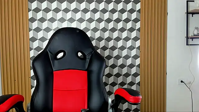 Snapshot of alice__brow chatting on September 16, 1:34 pm alice brow online show from September 16, 1:34 pm