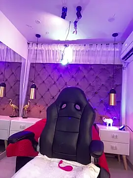 Sussan   online show from November 28, 11:46 am