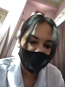 Snapshot of sanu_07 chatting on March 2, 7:48 am sanu 07 online show from March 2, 7:48 am