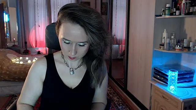 ClassyInna online show from November 11, 8:36 am