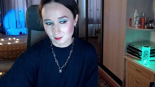 ClassyInna online show from December 23, 8:34 am