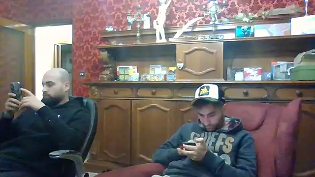 Torissimo92 online show from February 4, 5:41 pm