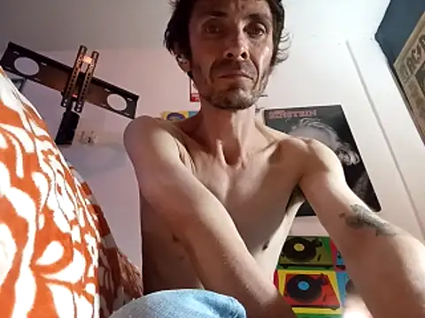 githot online show from October 16, 8:48 am