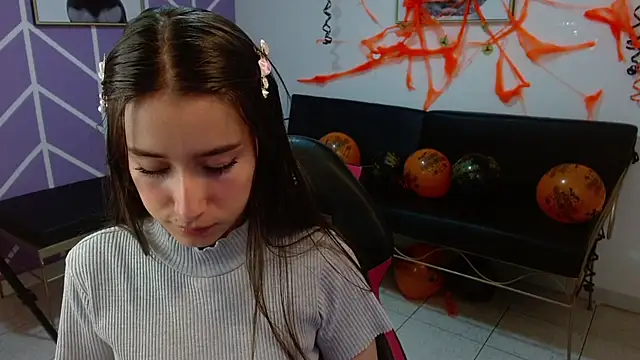 Adhara Kitten online show from November 6, 1:12 pm